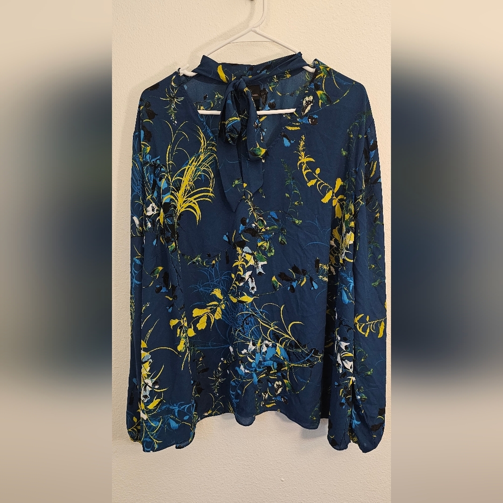 Worthington Blue and Yellow Floral Blouse